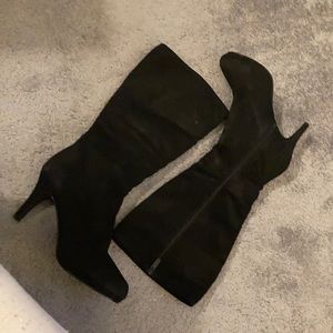 Black below the knee boots impo stretchy faux suede.